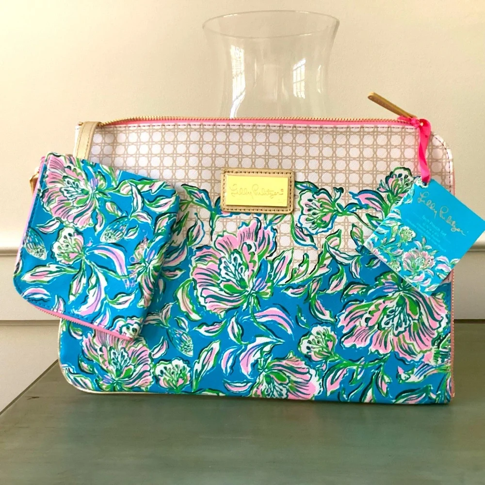 Lilly Pulitzer Tech Pouch Set NWT Cumulus Blue Chick Magnet 2 Pouch Set